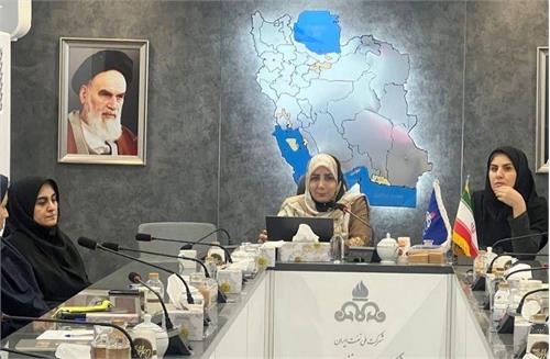 برگزاری کارگاه آموزشی «خودمراقبتی فردی با رویکرد سلامت روانی» در شرکت پایانه‌های نفتی ایران