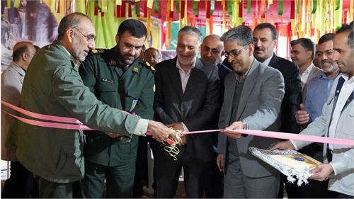نمایشگاه کتاب بسیج در پایانه نفتی خارگ گشایش یافت