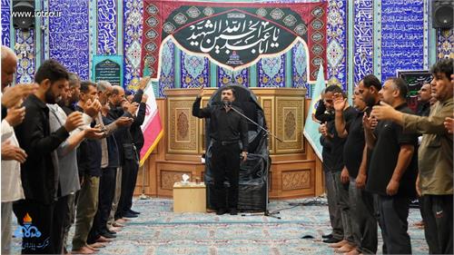 آیین عزاداری شب هفتم محرم در پایانه نفتی خارگ برگزار شد