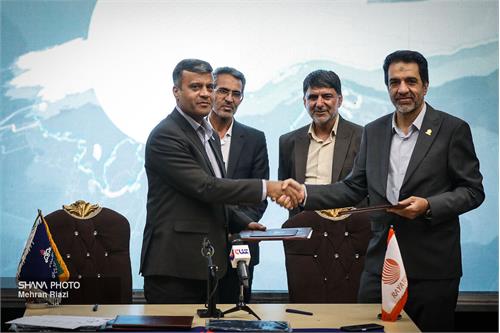 شرکت پایانه‌های نفتی ایران با شرکت‌های دانش‌بنیان ۶ قرارداد و تفاهم‌نامه همکاری امضا کرد