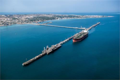 مهر تأیید بانک مرکزی بر افزایش صادرات نفت در دولت سیزدهم