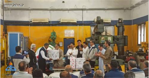 تقدیر از سال‌ها تلاش؛ جشن بازنشستگی محمود نوری در پایانه نفتی خارگ