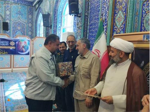 تجلیل از بسیجیان فعال جبهه فرهنگی هنری سال ۱۴۰۴ پایانه نفتی خارگ