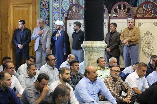 مراسم بزرگداشت شهیدان خدمت در مناطق عملیاتی و ستاد شرکت پایانه های نفتی ایران برگزار شد