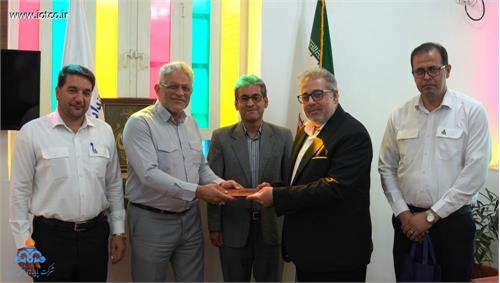 اسدروز: کارکنان سرمایه‌های اصلی صنعت نفت هستند